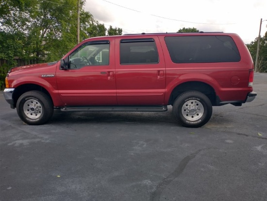 2000 Ford Excursion XLT