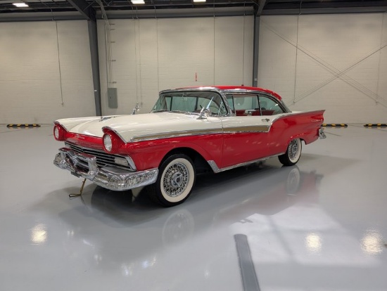 1957 Ford Fairlane 500