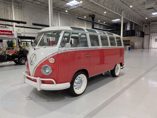 1964 Volkswagen Transporter Bus