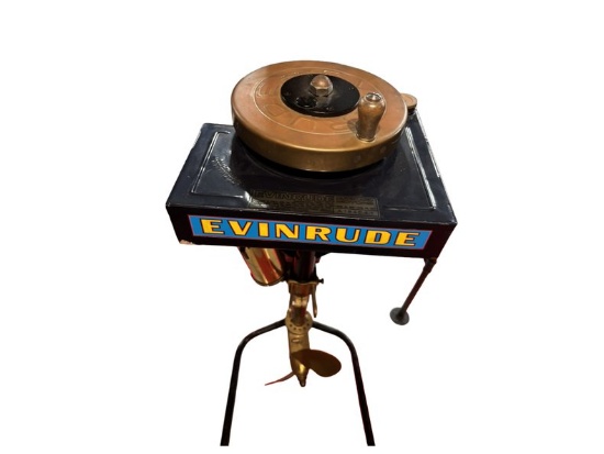 Evinrude Motor
