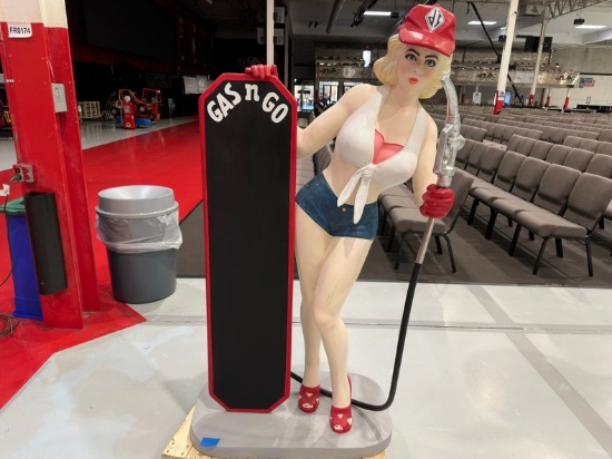 Gas-N-Go Statue