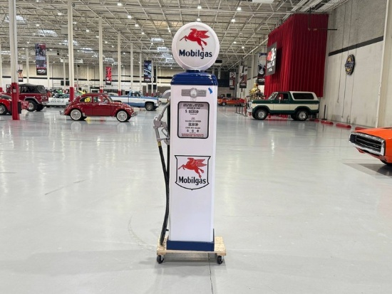 Mobilgas Gas Pump