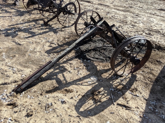 ANTIQUE WAGON