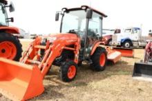 KUBOTA LX2610 TRACTOR (AS-NEW)