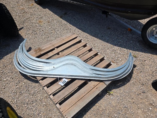 Skid Of Trailer Fenders