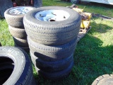 4 P265/75/R77 car tires
