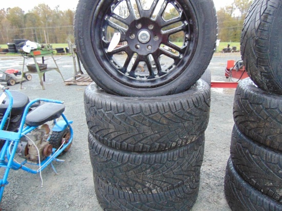 Grabber UHP 305/45/R22 tires