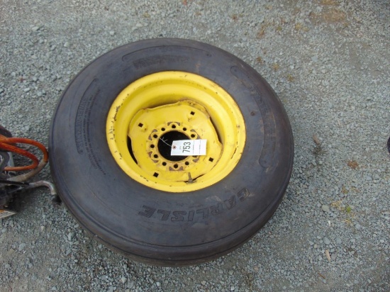 Carlisle 31x13.5-15 nhs implement tire