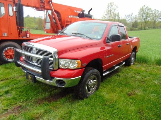 2004 dodge Ram 2500 truck