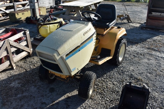 Cub Cadet 1541 Lawn Tractor