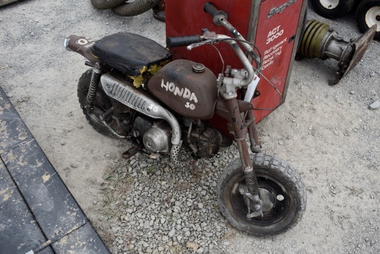 Honda 50 Motor Bike