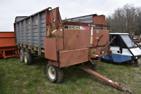 Gehl 970 Forage Wagon