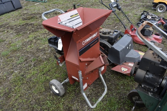 Troybilt Tomahawk Chipper Shredder