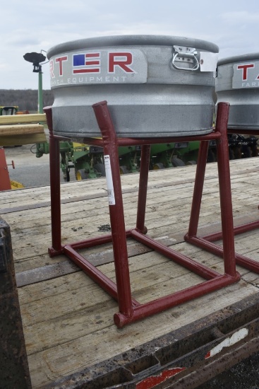 New Tarter Waterer on Stand