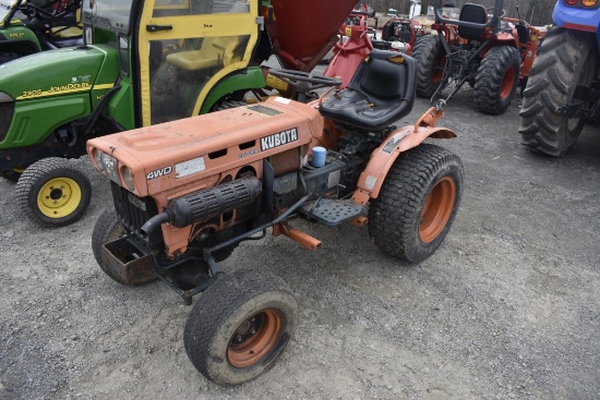 Kubota B7100 HST Diesel tractor