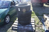 4 Goodyear Wrangler 275/55R20 tires