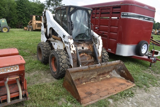 Bobcat S250 Skid Steer w/Cab