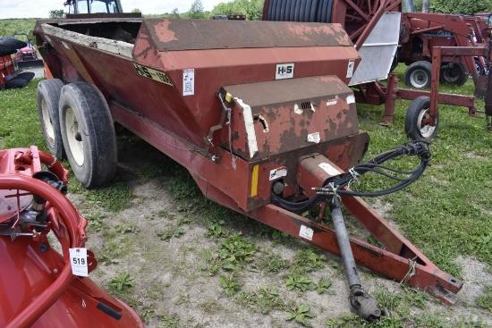 H&S 1506 Manure Spreader