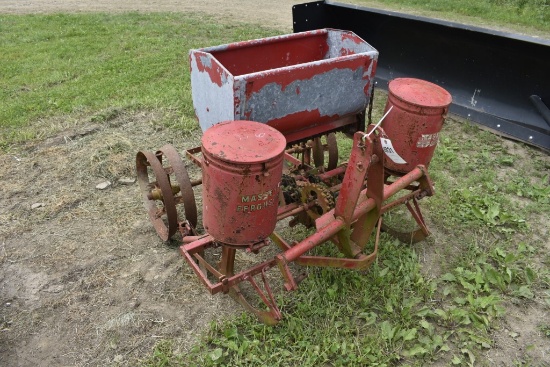 Massey Ferguson 2 Row Corn Planter
