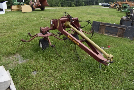 Pequea PT 2000 2 Star Tedder