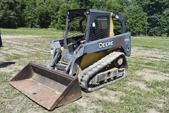 John Deere 319D Skidsteer Track Steer