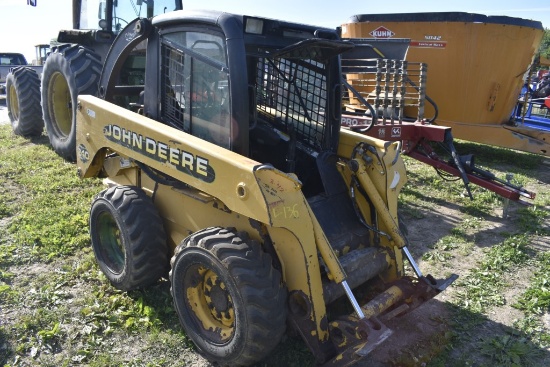 John Deere 240 Skidsteer