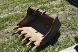 36 inch excavator bucket