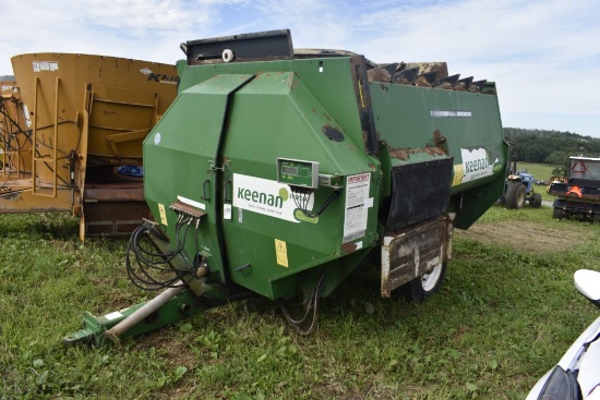 Keenan Klassik 100 Bale Handler TMR mixer with monitor