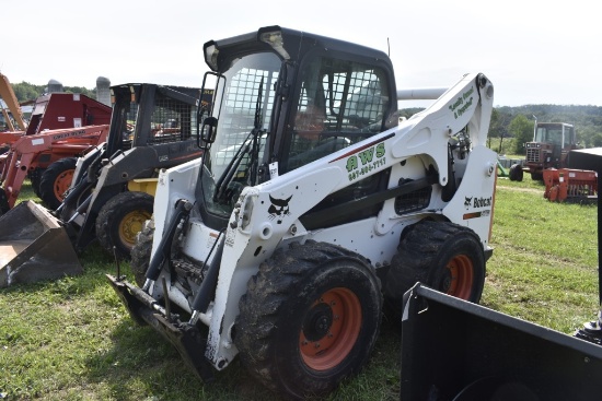 Bobcat S770 Skidsteer