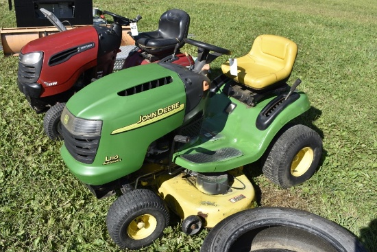 John Deere L110 Automatic Lawn Tractor