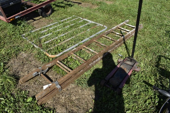 Wooden 20 foot extension ladder