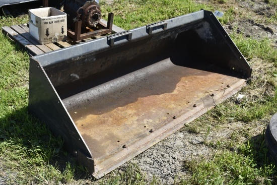 Bobcat 80" quick Attach Bucket