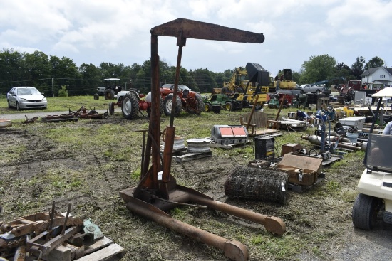 Antique Hydraulic Engine Hoist