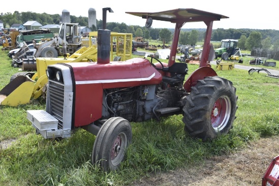 Massey Ferguson 1538 Tractor