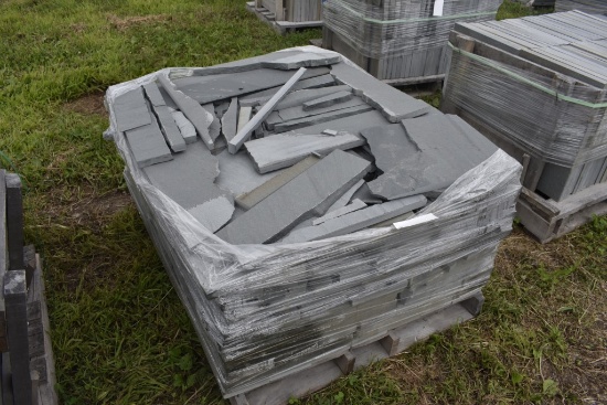 Pallet of Misc Bluestone Pieces