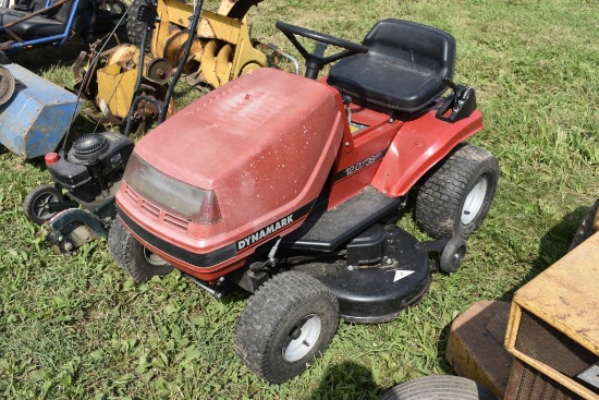 Dynamark 12 HP 39 inch cut lwan tractor