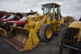 John Deere 444H Articulating Loader