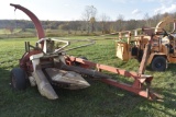 Hesston 2000-100 Chopper with 3 row Corn head