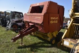 New Holland 648 Round Baler