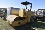 Cat CS-433B Vibratory Roller