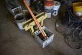 12 ton pipe bender with crate of dies and 2 manual pipe benders