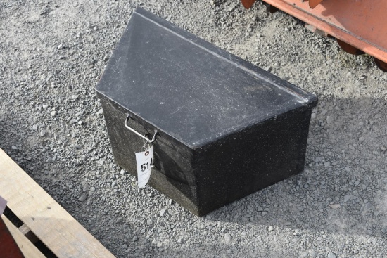 Little heavy truck strap box with 2 ratchets inside