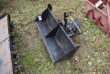 Little bucket for lawn tractor