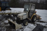 Cub cadet 7205 Tractor with 148 Snow blower attachment