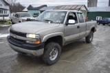 2002 Chevrolet 2500 HD Pick up truck