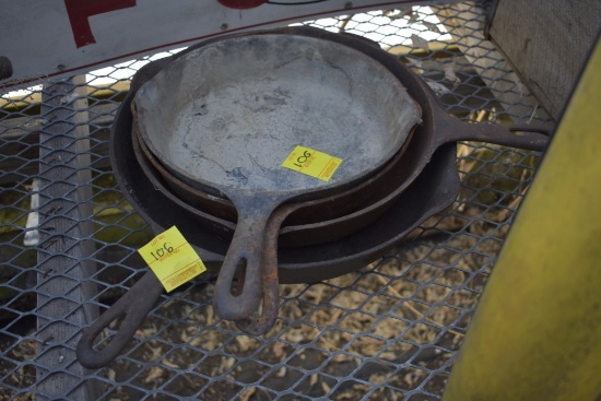 4 cast iron skillets, biggest is a Griswold