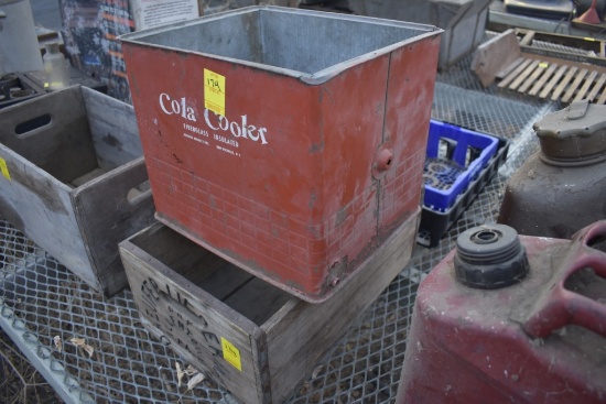 Coca Cooler without lid, Advertising box and two plastic soda carriers