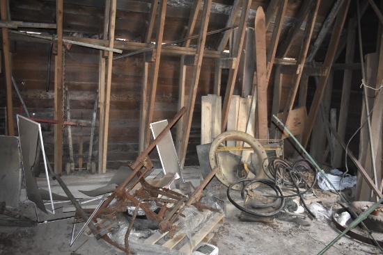 Contents of wall