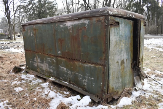 Green Storage body full of fruit crates