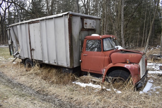 IH loadstar Truck, no motor
